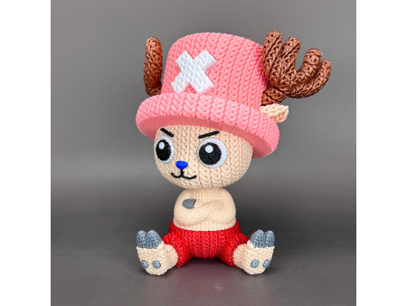 Doctor reno con sombrero rosa estilo crochet - Decoración anime artesanal 3D | Whale 3D Studio